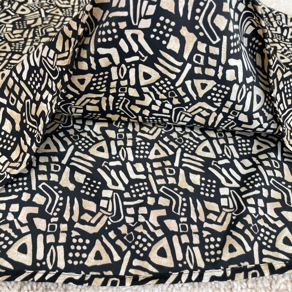 Vintage Notations Abstract Design Sleeveless Blou… - image 7